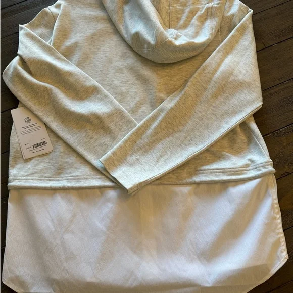 NWT Athleta Gallery Hoodie Top - Ladies size Medium - Picture 7 of 11